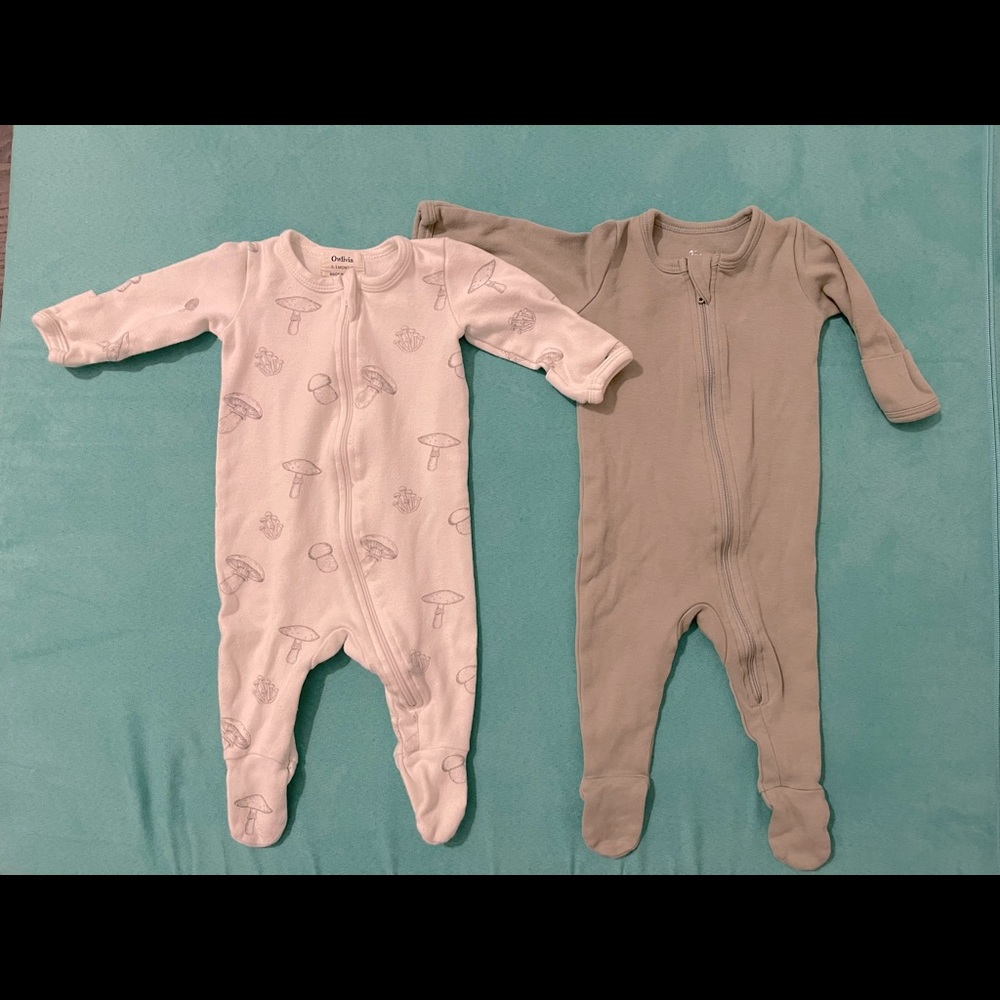 Organic cotton zip footed pajamas